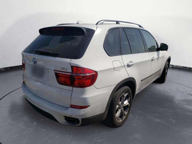 Photo 4 from auction – 2012 BMW X5 XDRIVE5 with VIN 5UXZV8C52CL422867