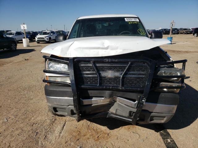 Photo 9 from auction – 2005 CHEVROLET SILVERADO with VIN 1GCHC24U85E285947