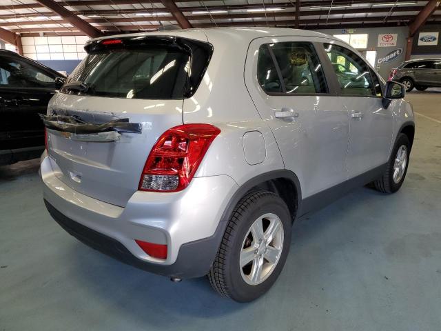 Photo 4 from auction – 2018 CHEVROLET TRAX LS with VIN 3GNCJNSB4JL322982