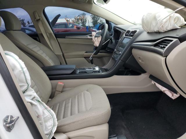 Photo 5 from auction – 2017 FORD FUSION SE with VIN 3FA6P0H74HR388116
