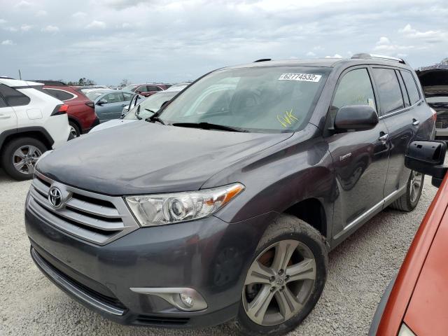 Photo 2 from auction – 2013 TOYOTA HIGHLANDER with VIN 5TDYK3EH7DS096032