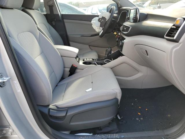 Photo 5 from auction – 2019 HYUNDAI TUCSON SE with VIN KM8J2CA43KU893404