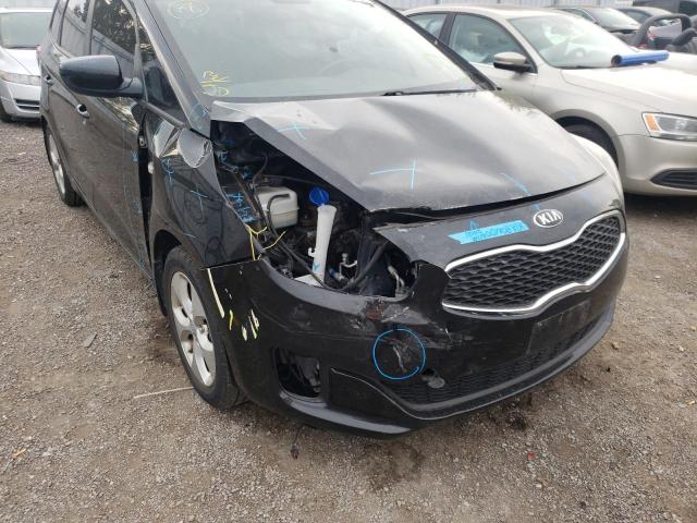 Photo 9 from auction – 2015 KIA RONDO with VIN KNAHT8A37F7122790