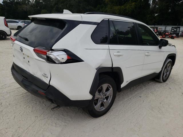 Photo 4 from auction – 2022 TOYOTA RAV4 LE with VIN JTMLWRFV8ND144236