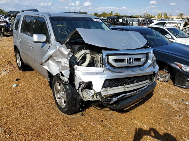 HONDA PILOT EXL 2011 with VIN 5FNYF4H62BB070704 - Photo from auction