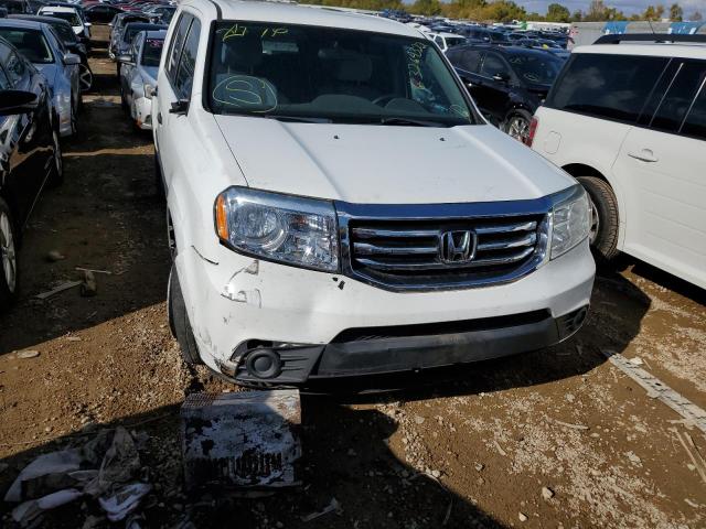 HONDA PILOT LX 2015 with VIN 5FNYF4H28FB072315 - Photo from auction