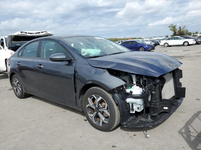 Photo 1 from auction – 2021 KIA FORTE FE with VIN 3KPF24AD8ME390520