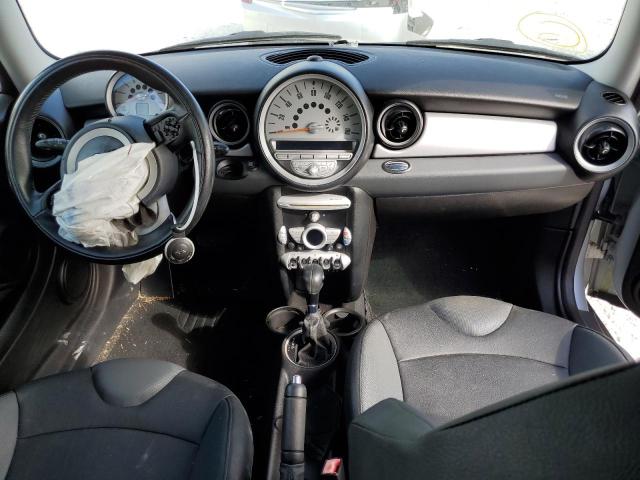 Photo 9 from auction – 2009 MINI COOPER CLU with VIN WMWML33579TX35343