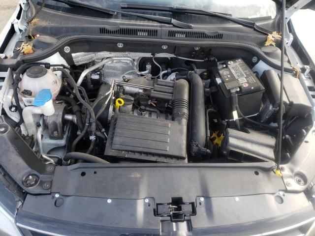 Photo 7 from auction – 2018 VOLKSWAGEN JETTA S with VIN 3VW2B7AJ1JM247235