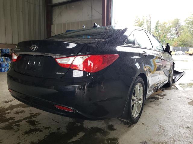 Photo 4 from auction – 2013 HYUNDAI SONATA SE with VIN 5NPEC4ACXDH534628