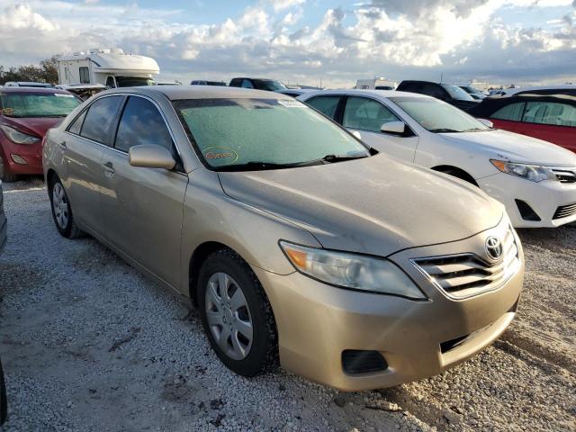 TOYOTA CAMRY BASE 2011 z numerem VIN 4T1BF3EK3BU674217 - Zdjęcie z aukcji