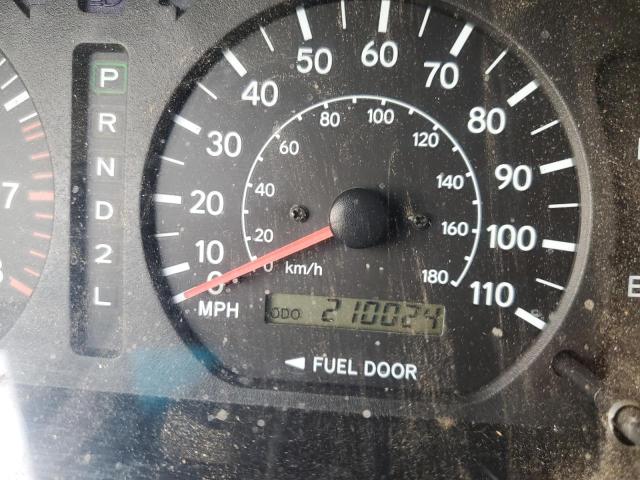 Photo 8 from auction – 2000 TOYOTA SIENNA LE with VIN 4T3ZF13C4YU319216