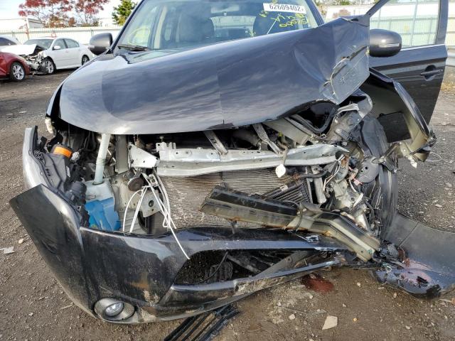Photo 7 from auction – 2014 MITSUBISHI OUTLANDER with VIN JA4JZ4AX7EZ000751