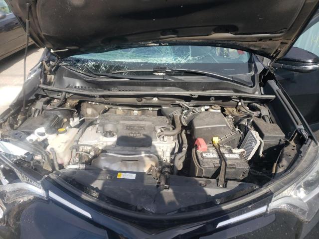 Photo 7 from auction – 2017 TOYOTA RAV4 LE with VIN 2T3BFREV9HW658942
