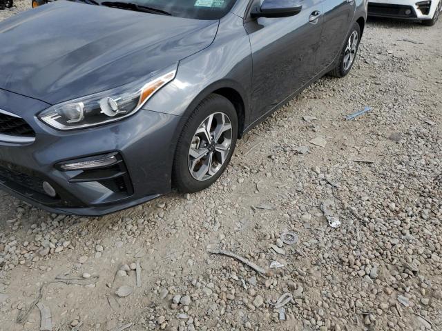 Photo 2 from auction – 2021 KIA FORTE FE with VIN 3KPF24AD0ME339285