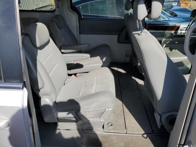 Photo 6 from auction – 2010 CHRYSLER TOWN & COU with VIN 2A4RR5D17AR373325