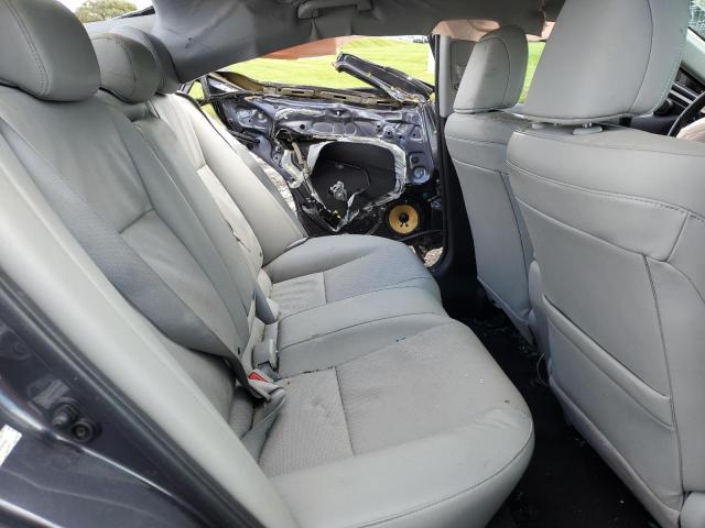 Photo 6 from auction – 2017 ACURA ILX PREMIU with VIN 19UDE2F77HA003195