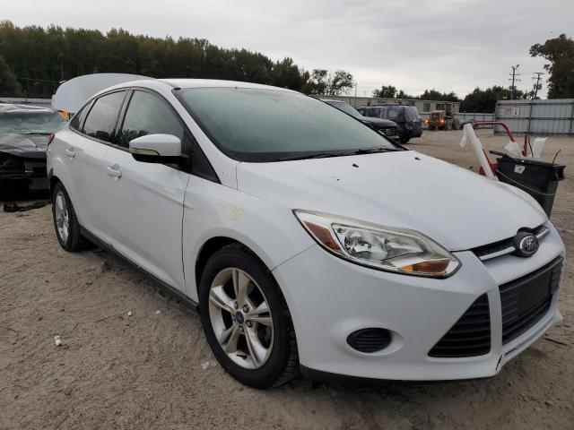 FORD FOCUS SE 2014 with VIN 1FADP3F22EL180794 - Photo from auction
