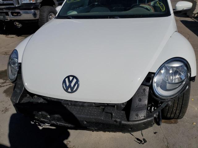 Photo 9 from auction – 2015 VOLKSWAGEN BEETLE 1.8 with VIN 3VWF17AT4FM656052