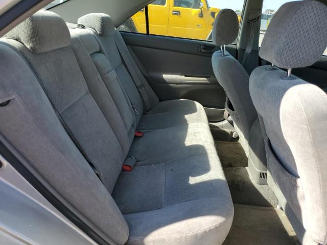 Photo 6 from auction – 2004 TOYOTA CAMRY LE with VIN 4T1BE32K64U885616