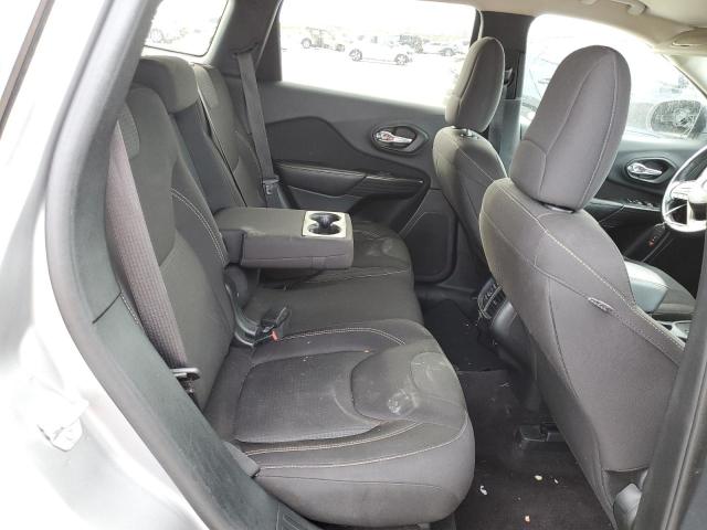 Photo 6 from auction – 2016 JEEP CHEROKEE L with VIN 1C4PJLCB7GW303083
