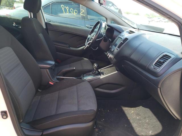 Photo 5 from auction – 2018 KIA FORTE LX with VIN 3KPFL4A71JE266141