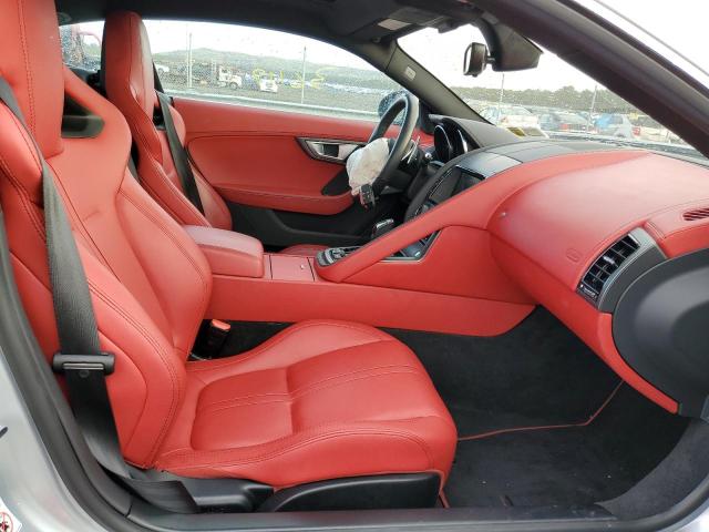 Photo 5 from auction – 2017 JAGUAR F-TYPE R with VIN SAJWJ6DL6HMK44207