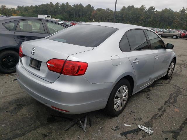 Photo 4 from auction – 2014 VOLKSWAGEN JETTA BASE with VIN 3VW2K7AJ5EM229004