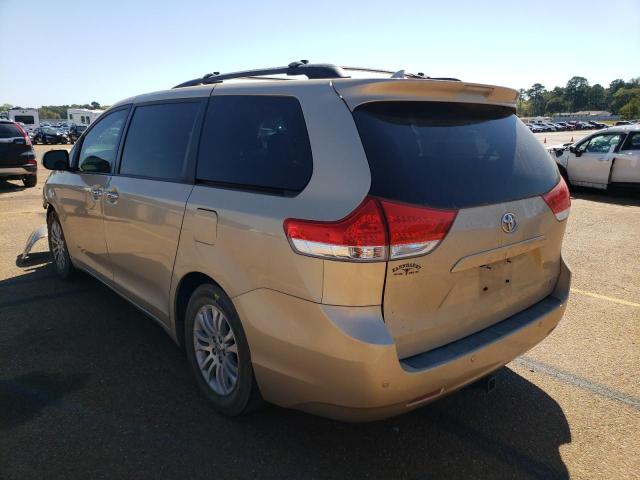 Photo 3 from auction – 2011 TOYOTA SIENNA XLE with VIN 5TDYK3DC4BS167173