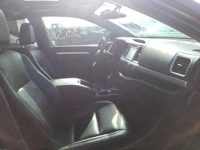 Photo 5 from auction – 2016 TOYOTA HIGHLANDER with VIN 5TDKKRFH5GS142470