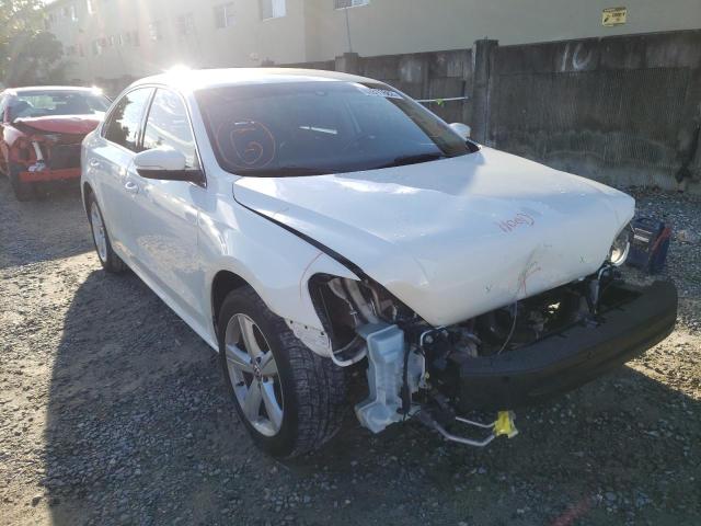 VOLKSWAGEN PASSAT S 2015 with VIN 1VWAS7A39FC084081 - Photo from auction