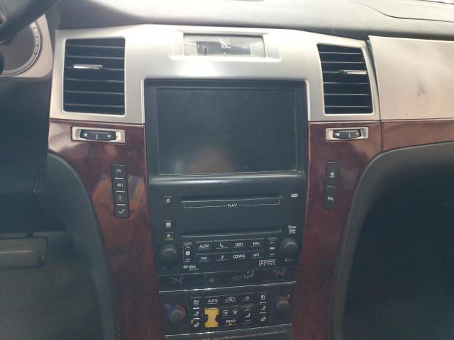 Photo 9 from auction – 2010 CADILLAC ESCALADE L with VIN 1GYUCBEF1AR181182