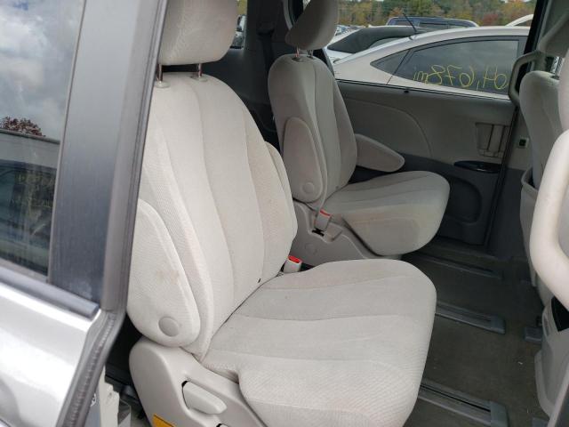 Photo 6 from auction – 2014 TOYOTA SIENNA LE with VIN 5TDJK3DC3ES082055