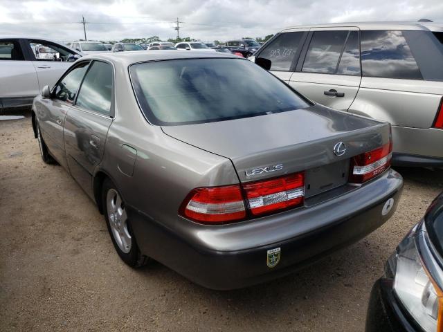 Photo 3 from auction – 2001 LEXUS ES 300 with VIN JT8BF28G115111275