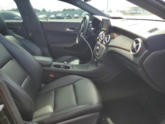 Photo 5 from auction – 2014 MERCEDES-BENZ CLA 250 with VIN WDDSJ4EB7EN152218