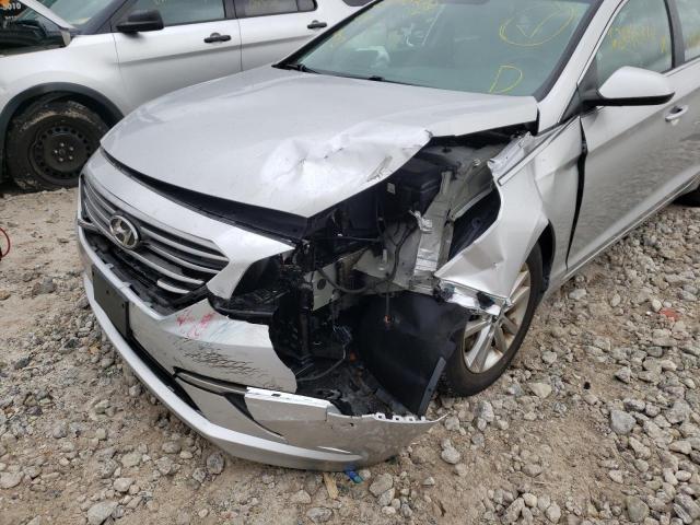 Photo 9 from auction – 2017 HYUNDAI SONATA SE with VIN 5NPE24AF7HH526666