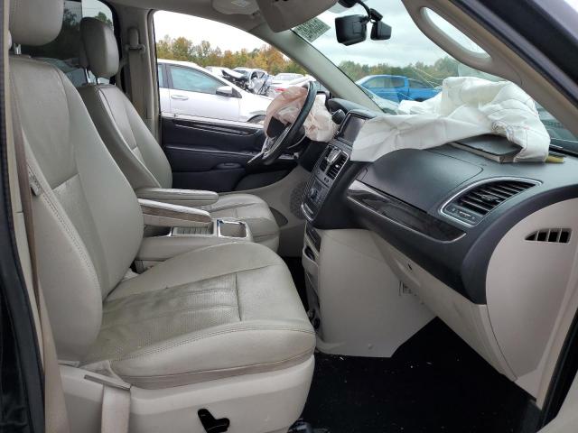 Photo 5 from auction – 2013 CHRYSLER TOWN & COU with VIN 2C4RC1CG4DR797684
