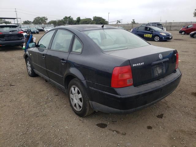 Photo 3 from auction – 2000 VOLKSWAGEN PASSAT GLS with VIN WVWMD23B7YE140270