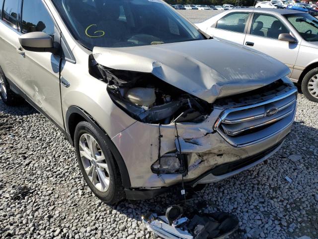 Photo 9 from auction – 2017 FORD ESCAPE SE with VIN 1FMCU0GD8HUE51591