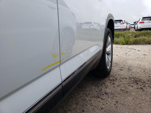 Photo 9 from auction – 2018 VOLKSWAGEN ATLAS SEL with VIN 1V2ER2CA4JC558623