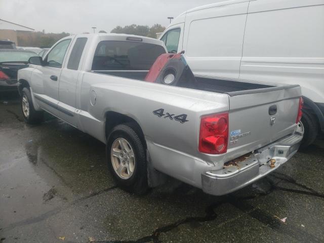 Photo 3 from auction – 2005 DODGE DAKOTA SLT with VIN 1D7HW42K75S128096