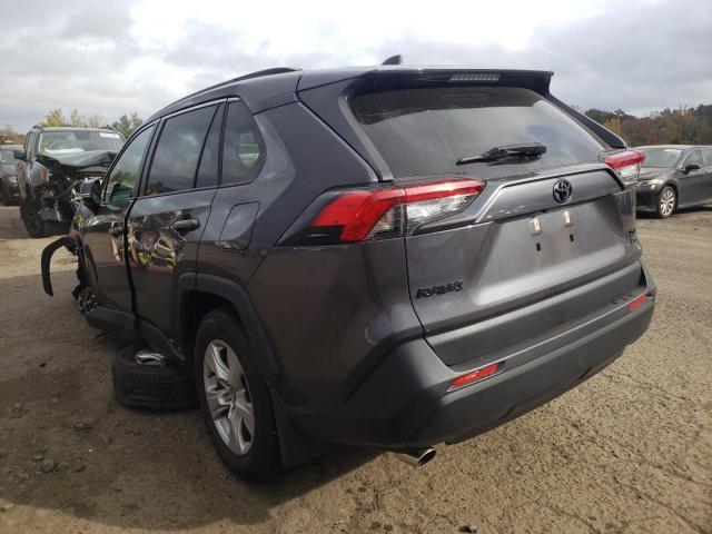 Photo 3 from auction – 2020 TOYOTA RAV4 XLE with VIN JTMP1RFV1LJ025717