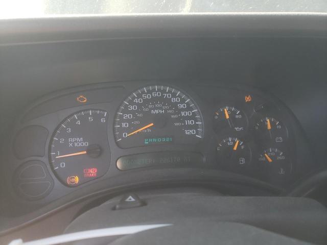 Photo 8 from auction – 2005 GMC YUKON with VIN 1GKEK13T15J110170