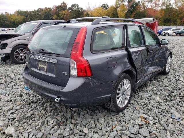 Photo 4 from auction – 2011 VOLVO V50 T5 with VIN YV1672MW3B2622643
