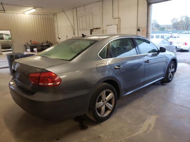Photo 4 from auction – 2014 VOLKSWAGEN PASSAT S with VIN 1VWAT7A3XEC021857