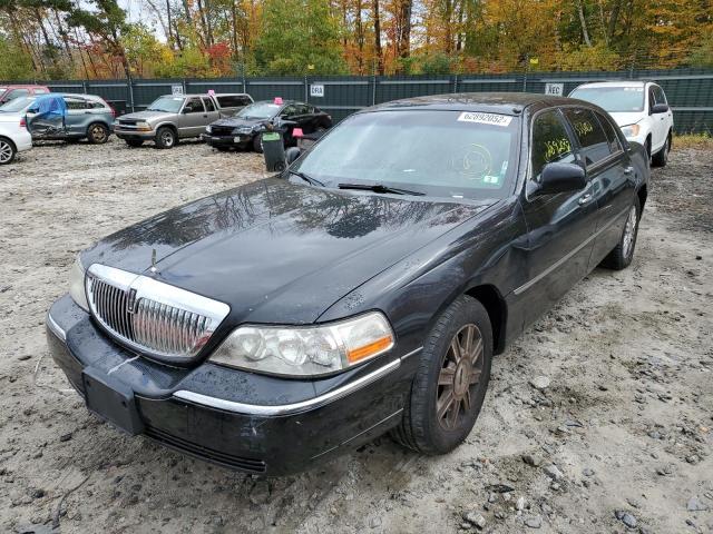Photo 2 from auction – 2011 LINCOLN TOWN CAR E with VIN 2LNBL8EV3BX755310
