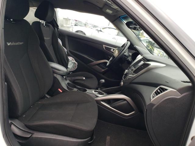 Photo 5 from auction – 2013 HYUNDAI VELOSTER with VIN KMHTC6AD8DU142177