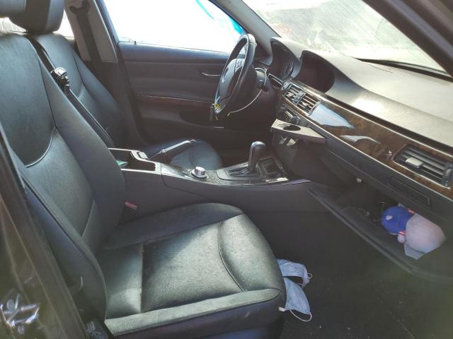 Photo 5 from auction – 2006 BMW 325 I with VIN WBAVB13596PT07032