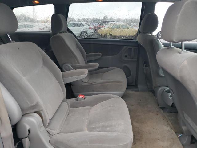 Photo 6 from auction – 2004 TOYOTA SIENNA CE with VIN 5TDZA23C54S161727
