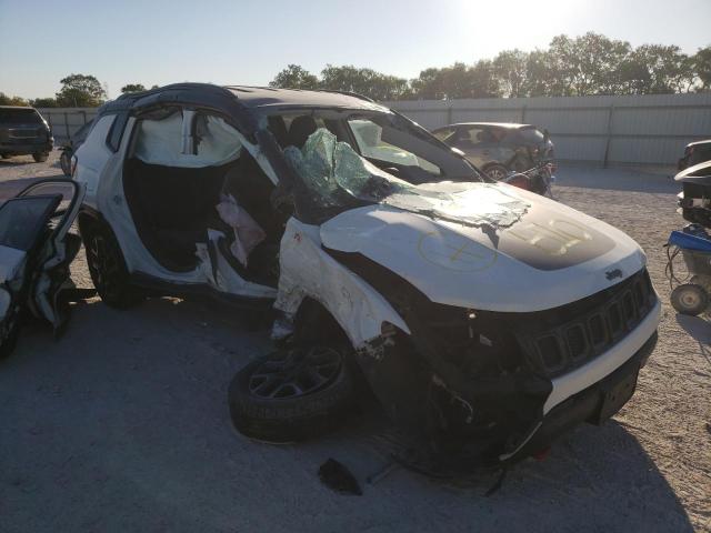 Photo 4 from auction – 2019 JEEP COMPASS TR with VIN 3C4NJDDB9KT721672